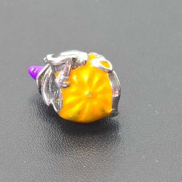 🎃 Charm with Pumpkin, Skeleton and Witch Cat (NWOT) - Picture 7 of 8